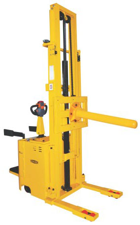 Electric Stacker With Boom